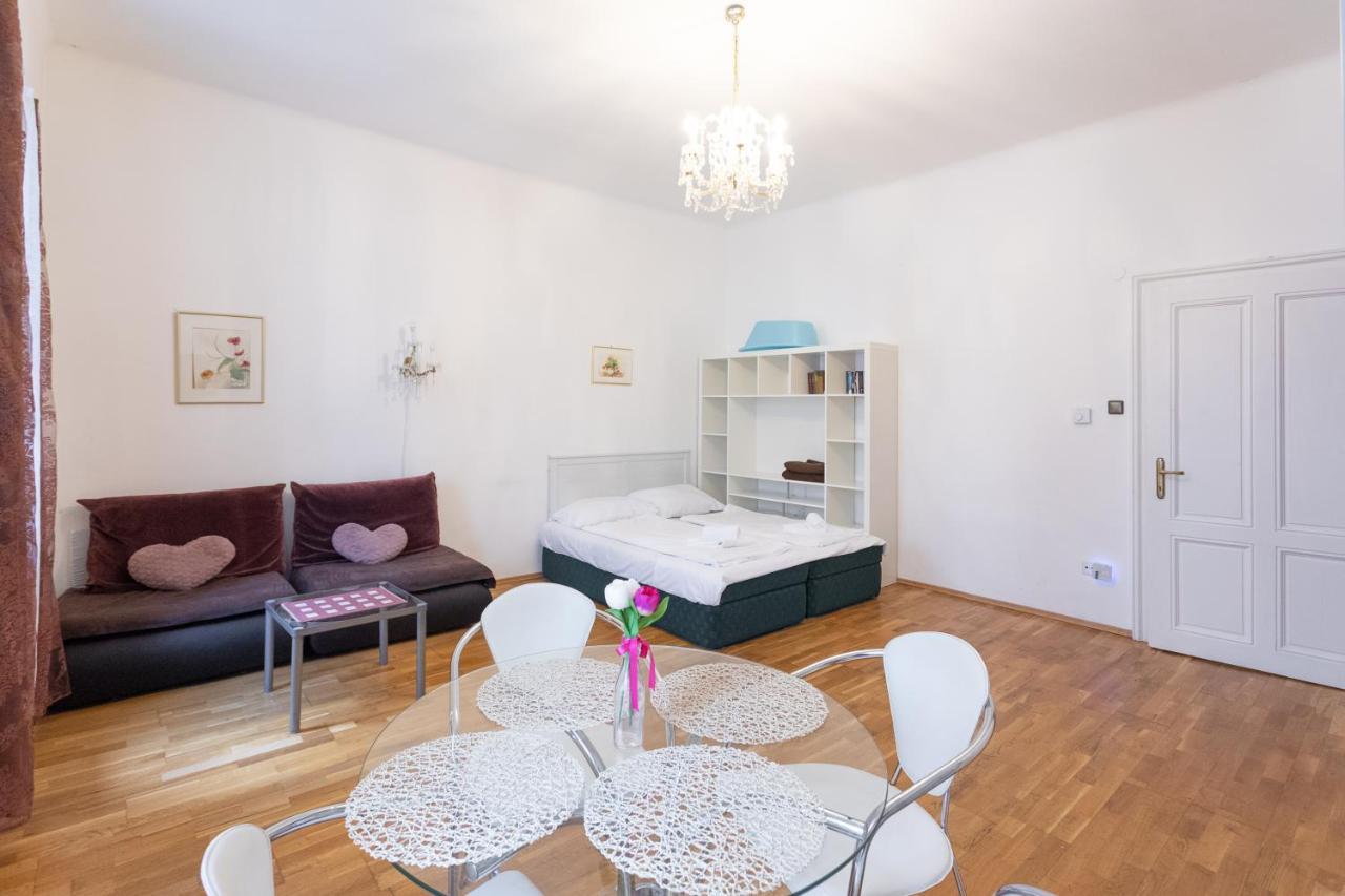 Central Garden Apartments 비엔나 외부 사진