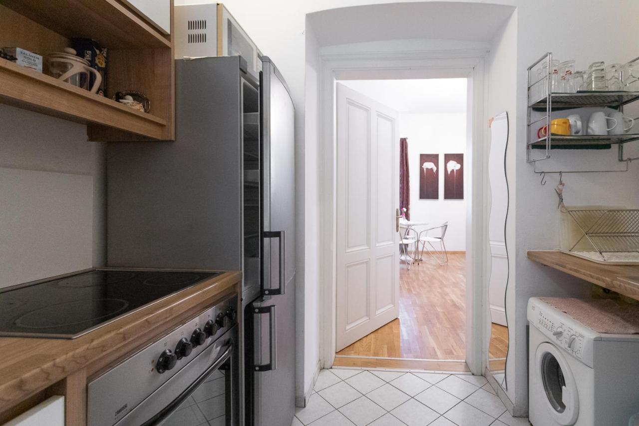 Central Garden Apartments 비엔나 외부 사진